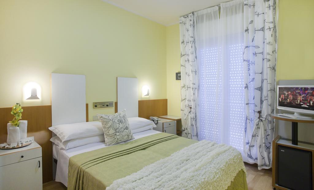 ריצ'יונה Hotel Bel Air חדר תמונה