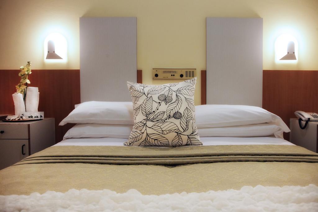 ריצ'יונה Hotel Bel Air חדר תמונה